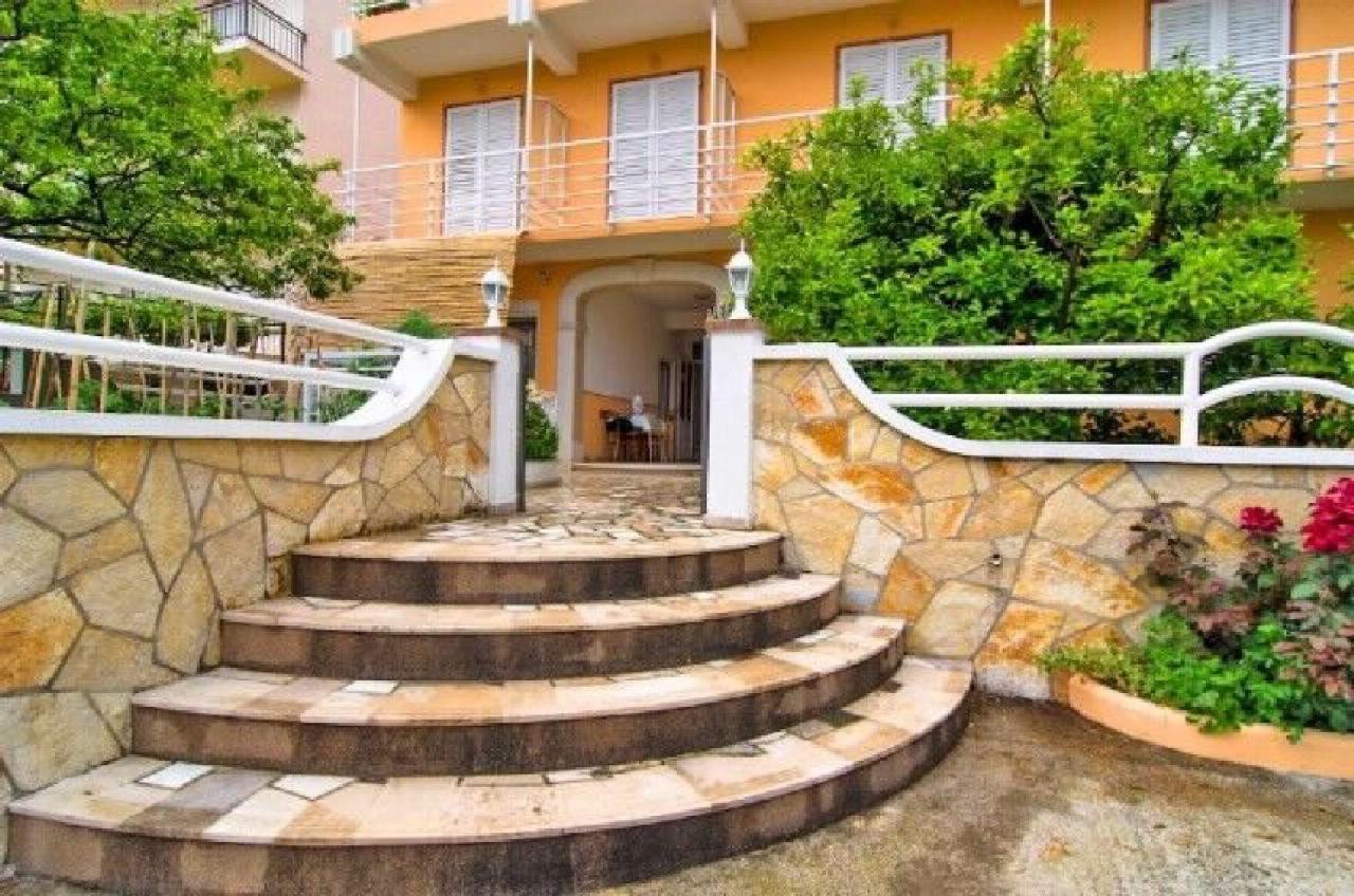 Apartments Josko グラダツ エクステリア 写真